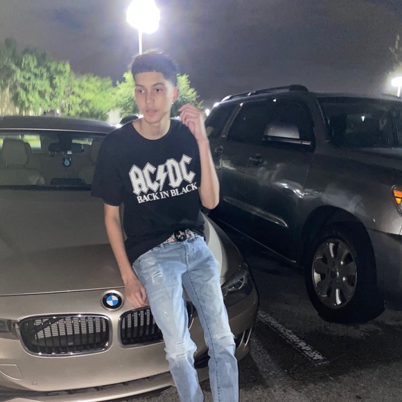 Meet your Posher, Peter - Picture 1 of 1